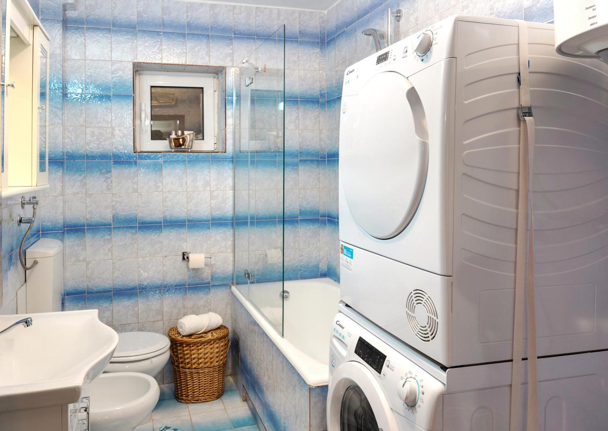 Apartment Busola Котор Екстер'єр фото
